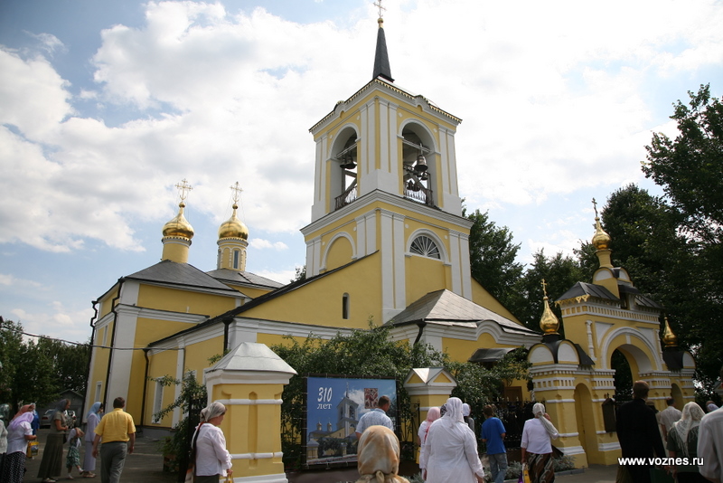 Христорождественская церковь в селе Осташково 